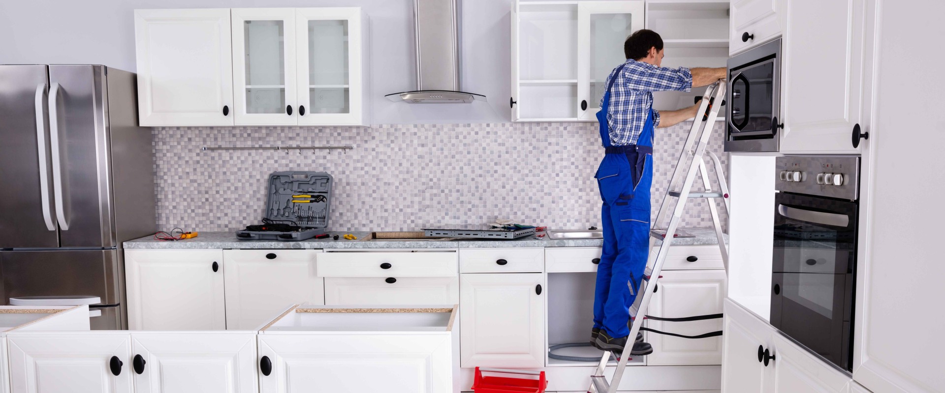 Cabinet Installation and Replacement: A Comprehensive Guide to Home Renovation and Improvement